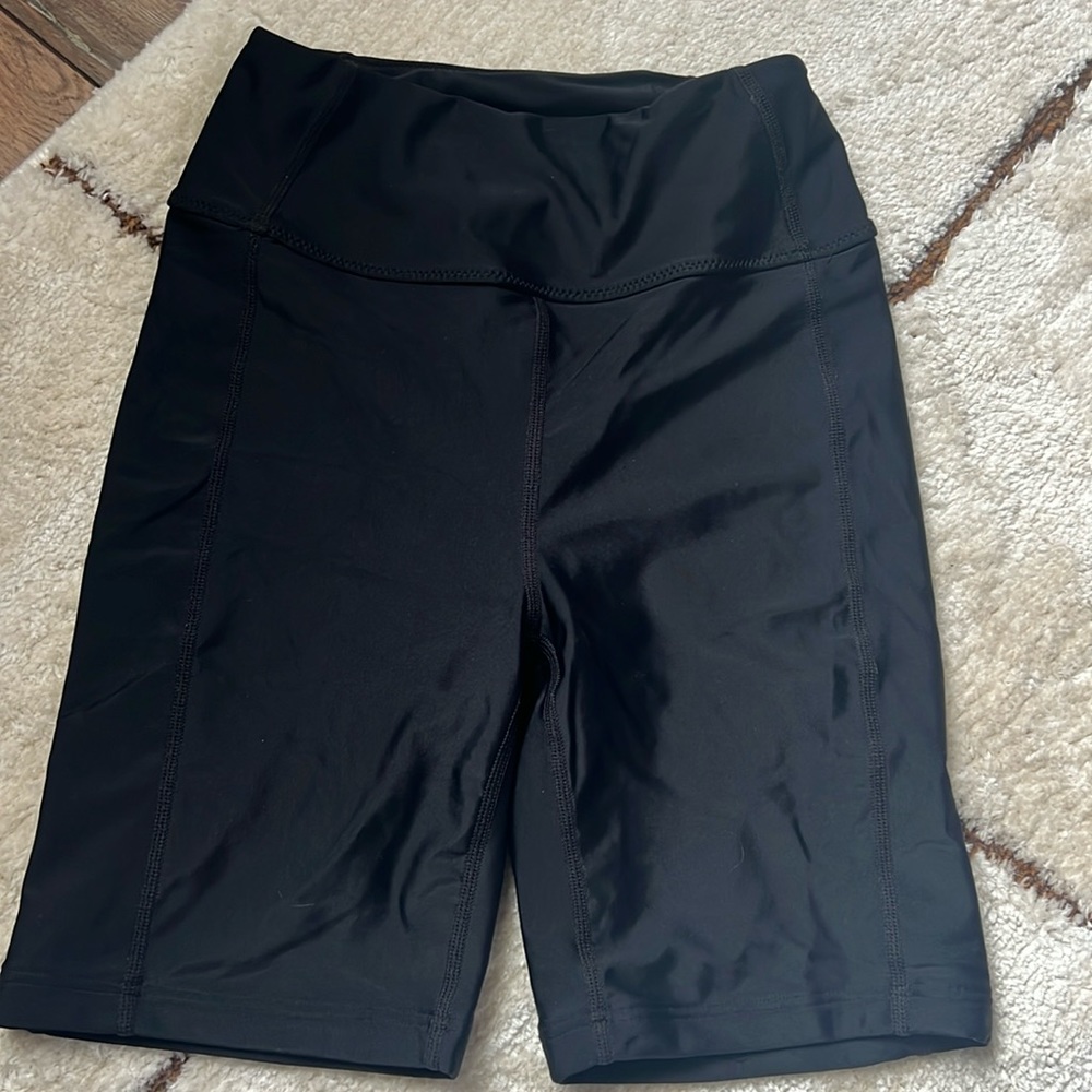 Abercrombie & Fitch black biker shorts XXS
